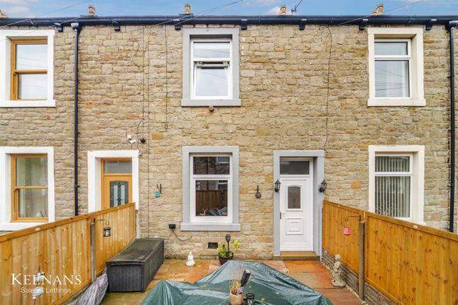 14, Railway Street, Barnoldswick photo 3