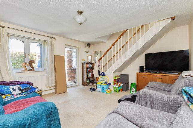 Langstone Close, Newton Abbot photo 2
