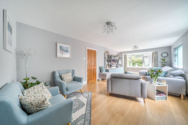 27, The Ridgeway, Flitwick photo 3