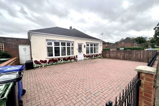Thumbnail Bungalow to rent in Whitby Drive, Grimsby