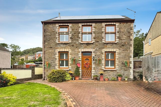34, Siding Terrace, Neath photo 2