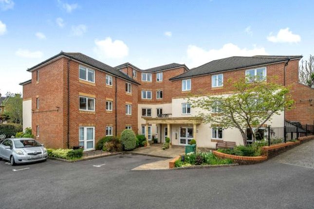 1-bed flat on Apartment 5, Victoria Lodge 121-127,, Highfield Lane, Hampshire, £120,000