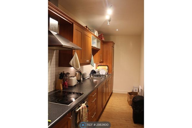Apartment, Woodbrooke Grove, Northfield, Birmingham photo 4