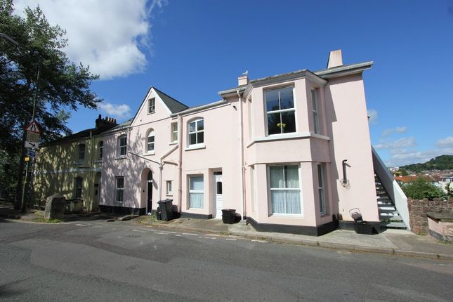 Flat to rent in Sol-Y-Mar, Roundham Road, Paignton, Devon
