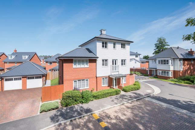 Thumbnail Detached house for sale in Sierra Road, High Wycombe