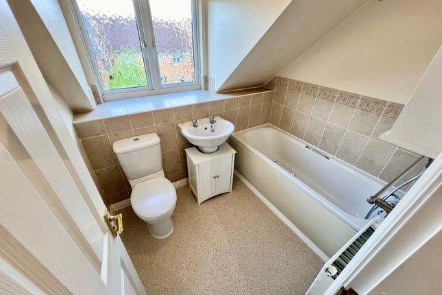 Property to rent in Breezehill, Wootton, Northampton