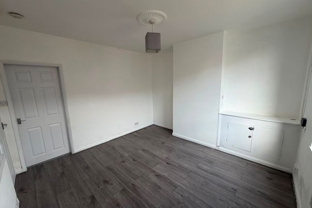 95, Duncan Street Brinsworth, Rotherham photo 2