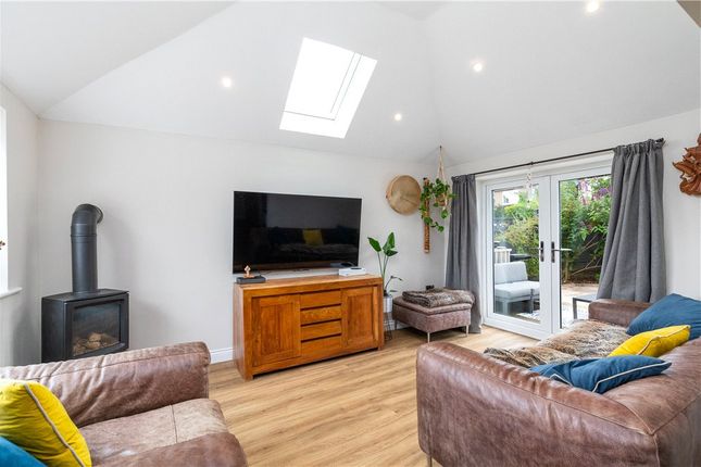 9, Moor Park Drive, Ilkley photo 3