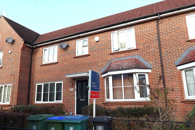 15, Albanwood, Watford photo 2