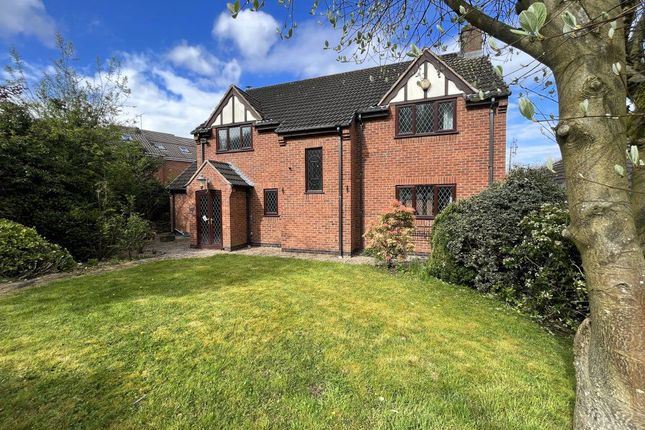 Detached house to rent in Dalewood Close, Broadmeadows, South Normanton, Alfreton