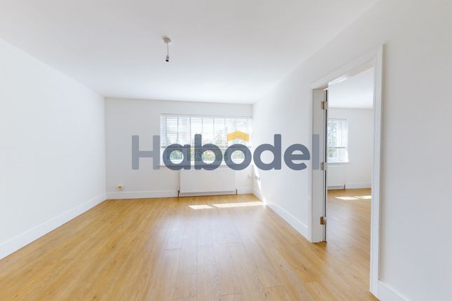 Flat 16, Russell Court, Nottingham photo 5
