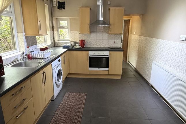 13, Brook Street, Port Talbot photo 4