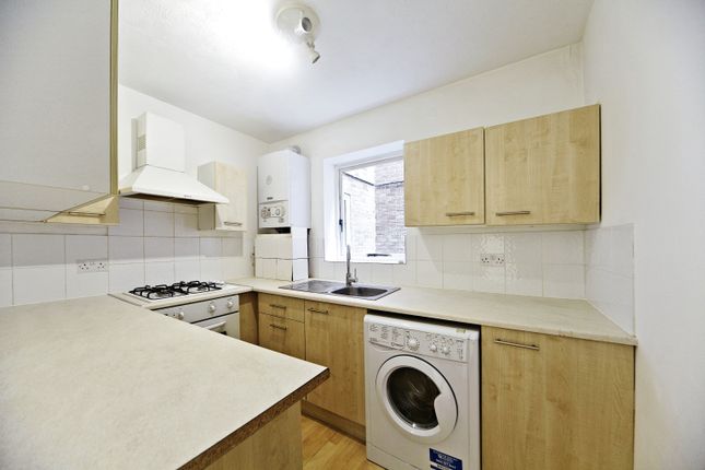Flat for sale in Montana Close, South Croydon