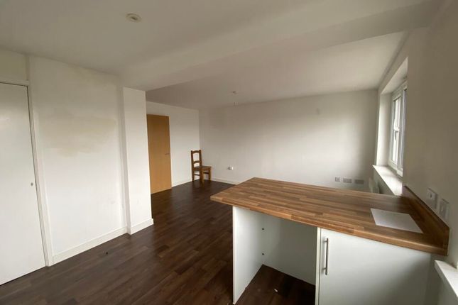 23 Bentley Court, Parkwood Rise, 23 Bentley Court, Parkwood Rise, Keighley photo 3