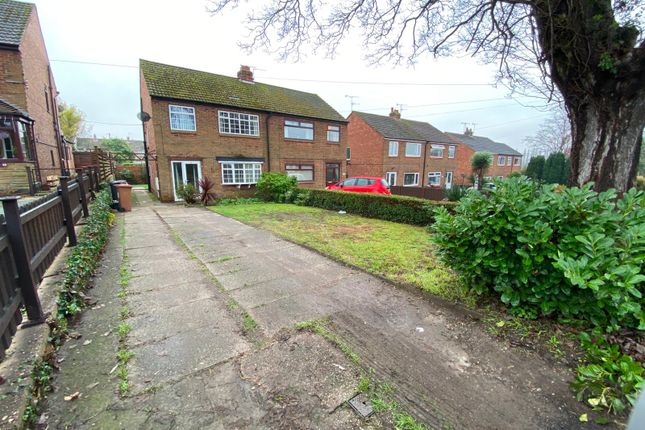 Thumbnail Semi-detached house to rent in Moorwell Road, Scunthorpe