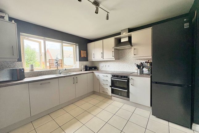 75, High Street, Swadlincote photo 4
