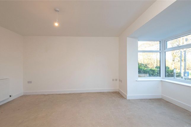 Detached house to rent in Thornhill, Dewsbury