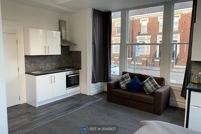 Flat to rent in Azalea Terrace North, Sunderland
