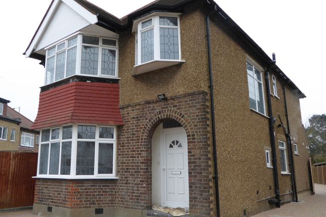 Room 4-REAR-150 Sunny Gardens Road, London photo 2