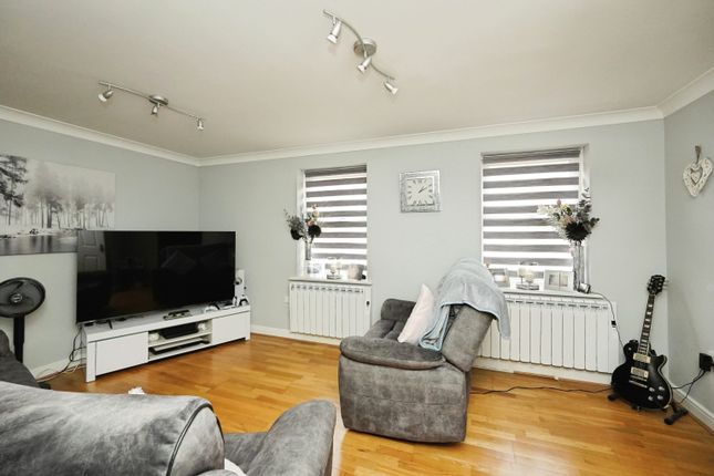24, ASHFORD photo 4
