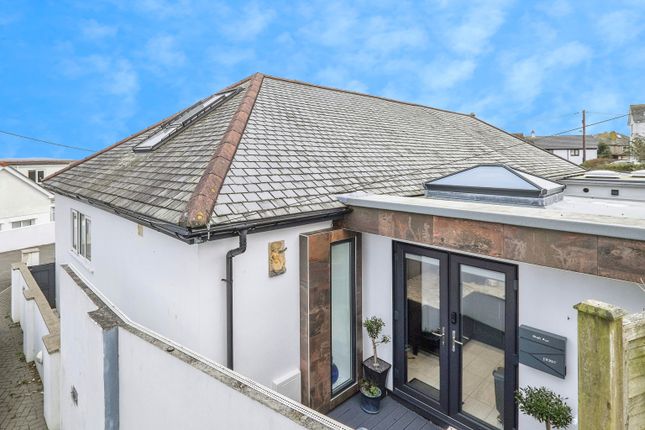 Flat for sale in Ayr, St. Ives