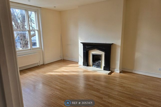 Flat, Eltham Road, London photo 2