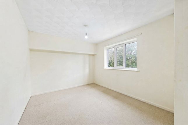 9, Hatfield Close, Maidenhead photo 4