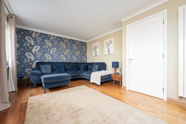 3, Woodruff Gait, Dunfermline photo 4