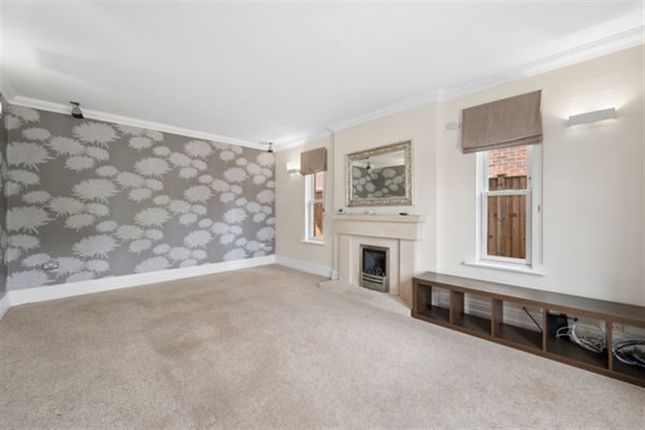 The Hollies, 1c Strawberry Lane, Wilmslow photo 4
