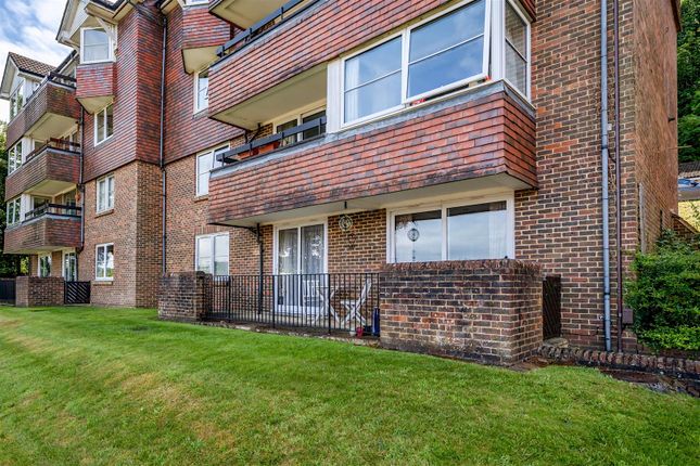 Thumbnail Flat for sale in Rookwood Court, Off Portsmouth Road, Guildford