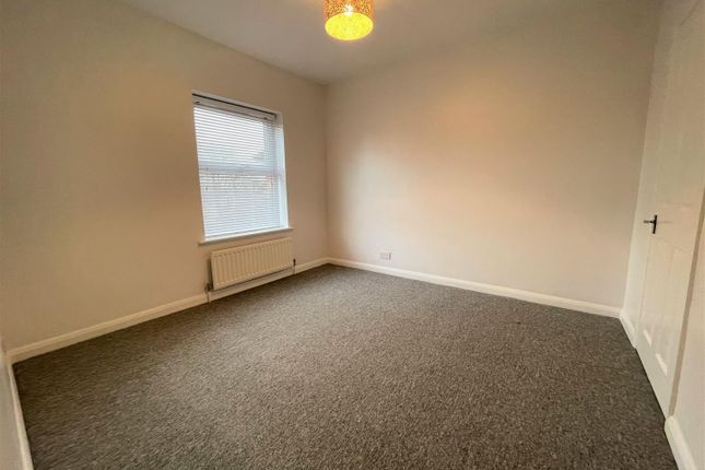 8 Bywater Court, 23-25 Southampton Street, Farnborough photo 4