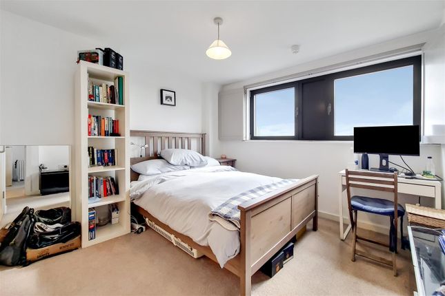 Main Bedoom:
