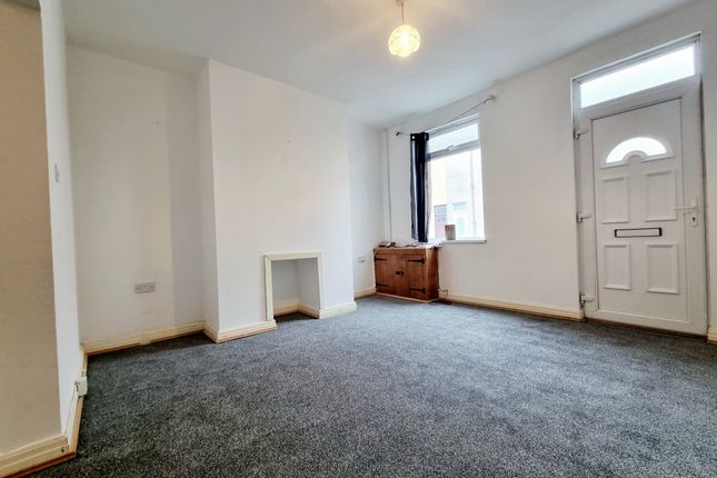 24, Lee Street, St. Helens photo 3