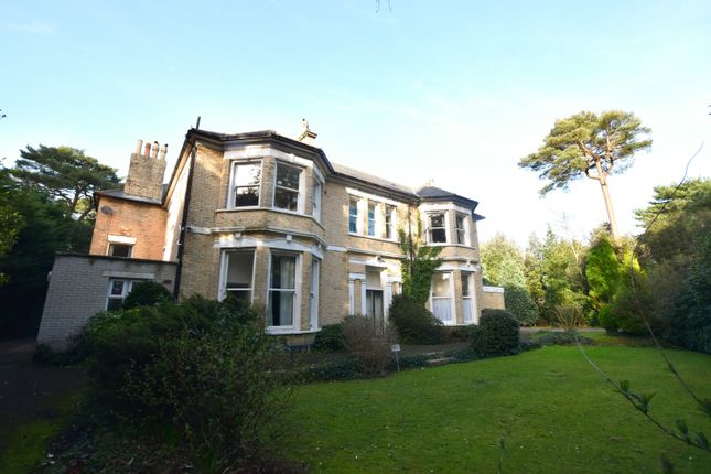 Thumbnail Flat to rent in Stirling Court, 28 Manor Road, Bournemouth