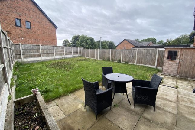 2, Lodgeside Avenue, Salford photo 4