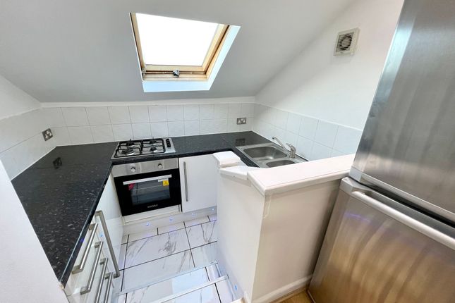 Flat 3 17 Egerton Crescent, Manchester, Manchester photo 2