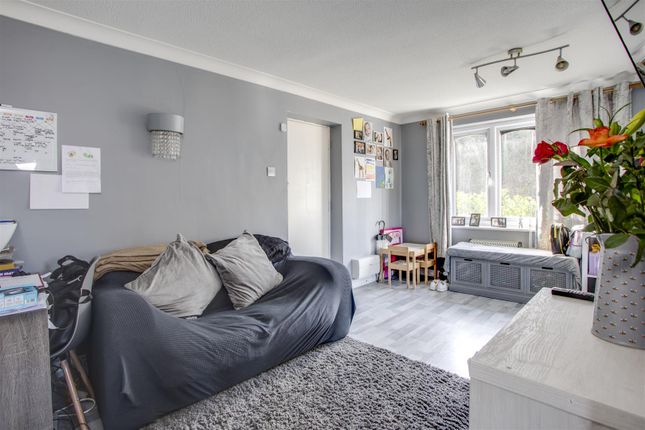 Flat for sale in Butlers Court, High Wycombe