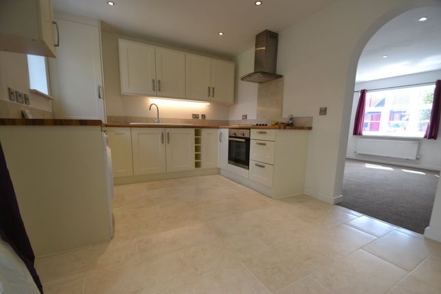 24, Hancocks Drive, Oakengates photo 5