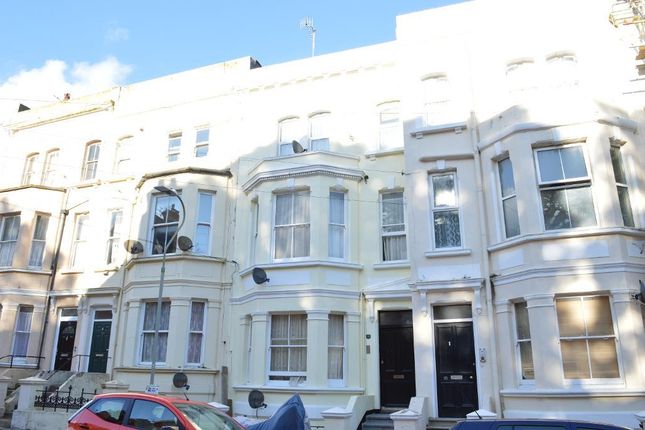 Thumbnail Flat to rent in Kenilworth Road, St Leonards On-Sea, East Sussex