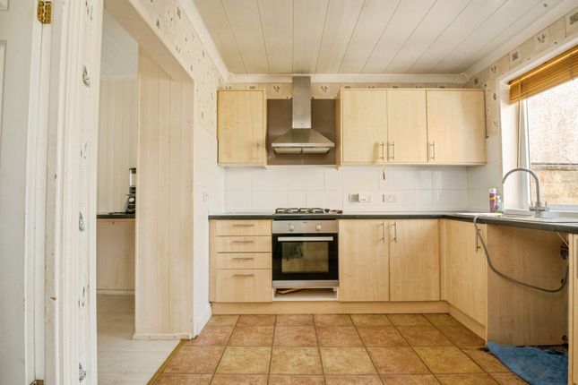 30, Graig Wood Close, Newport photo 4