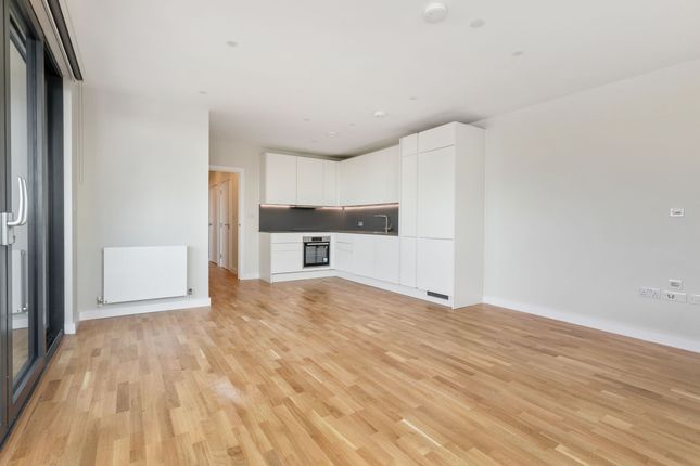 97 Premier House Canning Road, London photo 4