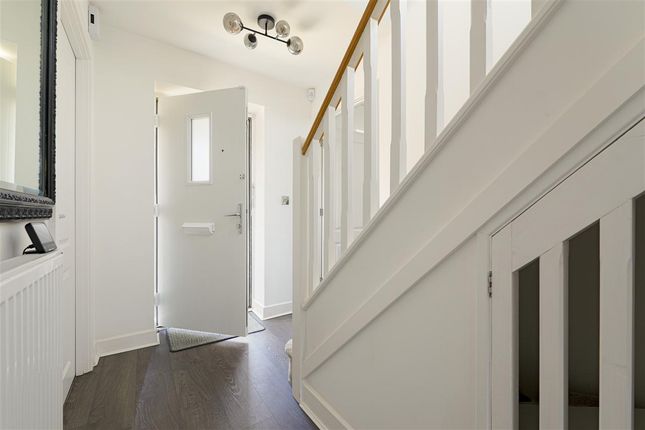 5, Lodge Way, Lenham photo 3