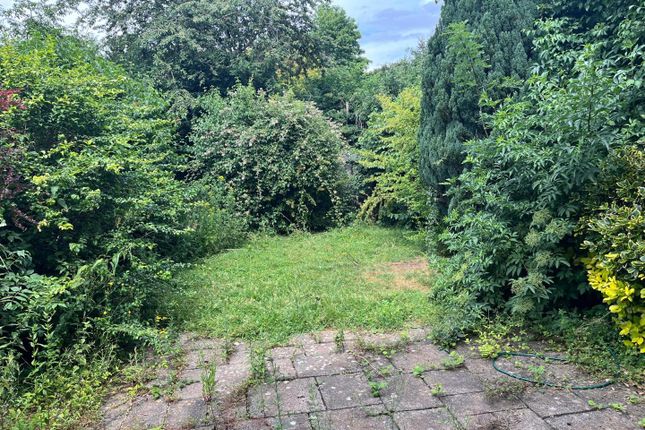 19, Seven Acres, Longfield photo 2