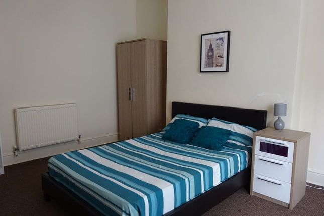 Room 1, 74 De La Pole Avenue, Hull photo 5