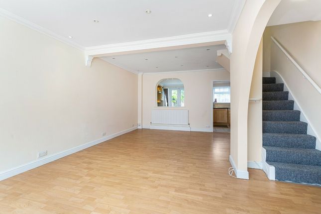 11, Giffard Road, London photo 4