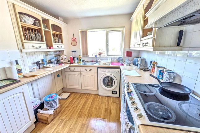 20 Lilliput Court, 7, Kimberley Road, Poole photo 4