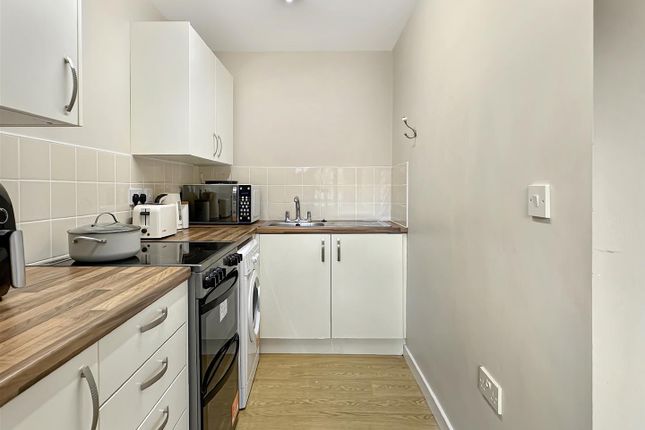 58, Queensway, Cambridge photo 3
