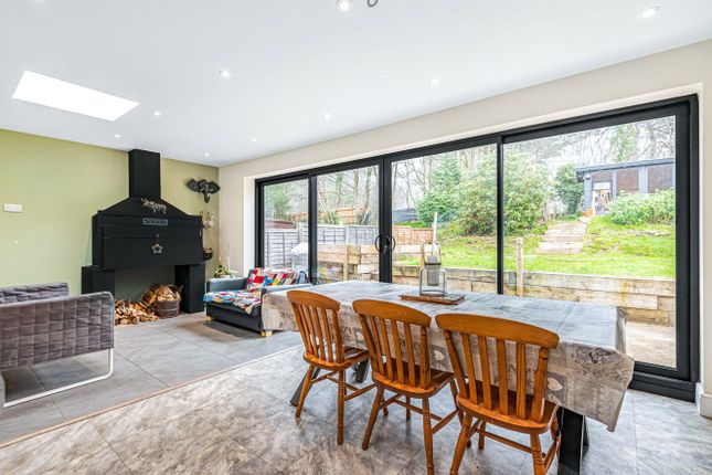 10, Rosemary Avenue, Ash Vale photo 4