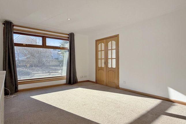 17, Golf View Crescent, Elgin photo 3