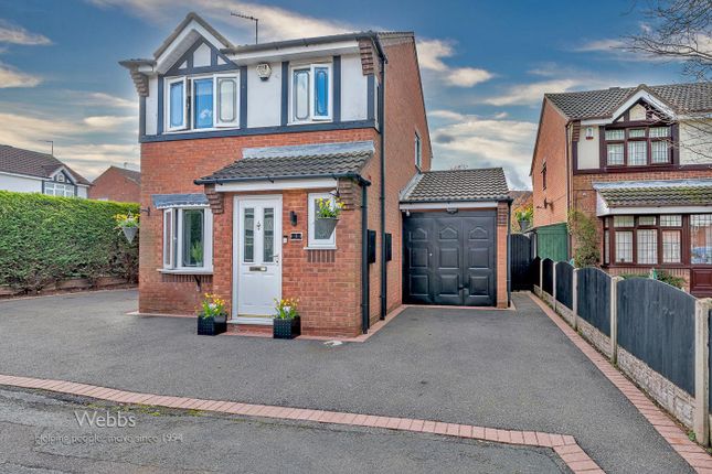 Detached house for sale in Lindrick Close, Walsall